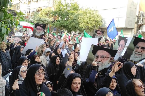 مردم شیراز باری دیگر به صحنه آمدند  و وعده صادق ۳ و عید غدیرخم را جشن گرفتند
