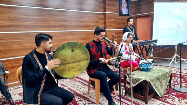 آیین گرامیداشت هفته پژوهش در شهرستان قائمشهر 