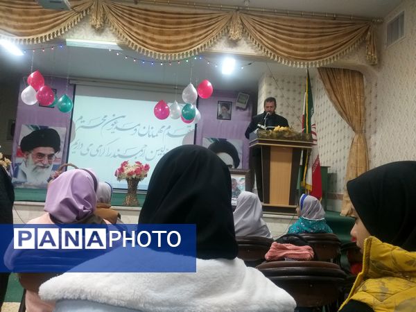 مراسم بزرگداشت نماز در اسفرورین 