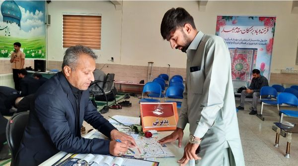 بازدید مدیر کل استان خراسان رضوی  از ستاد اسکان فرهنگیان ثامن 2