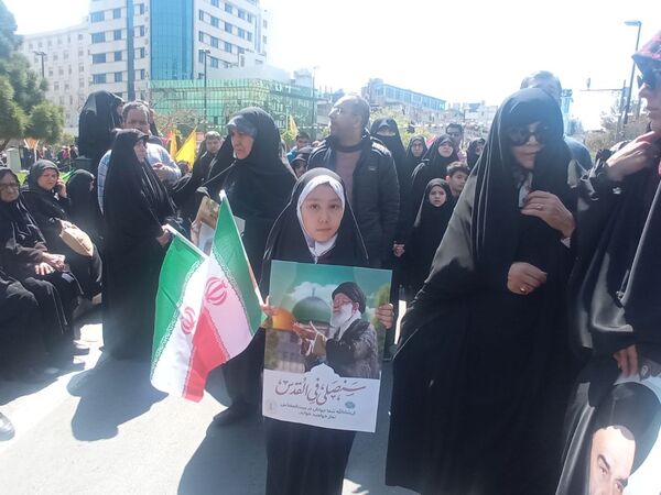 حضور پرشور مشهدی‌ها در راهپیمایی روز قدس؛ فریاد حمایت از فلسطین