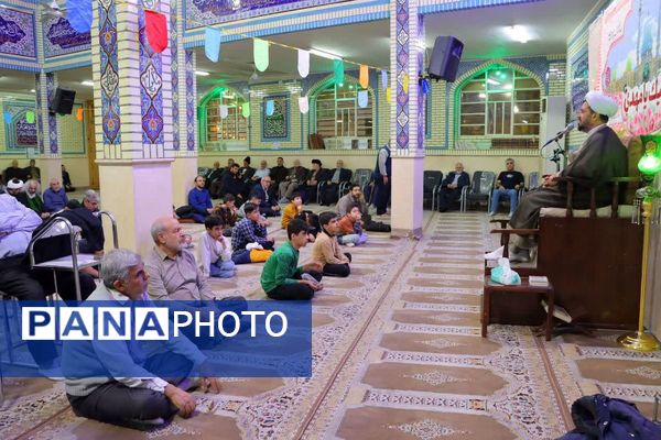 مسجد بقیه‌الله‌الاعظم (عج) غرق در شادی و انتظار