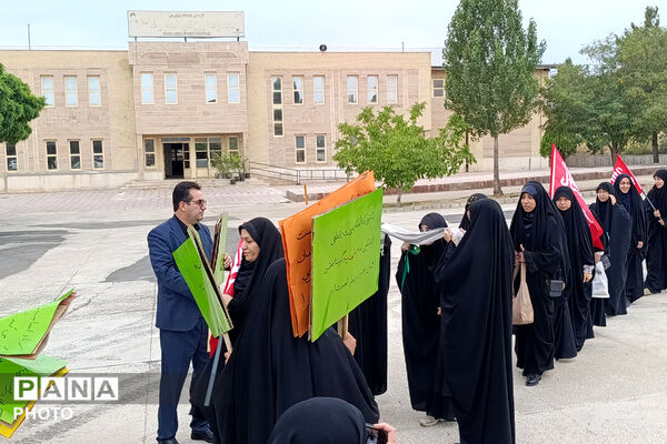 اعزام دانش‌آموزان و دانشجویان بجنوردی به مشهد برای حضور در آیین تشییع پیکر رهبر شهید
