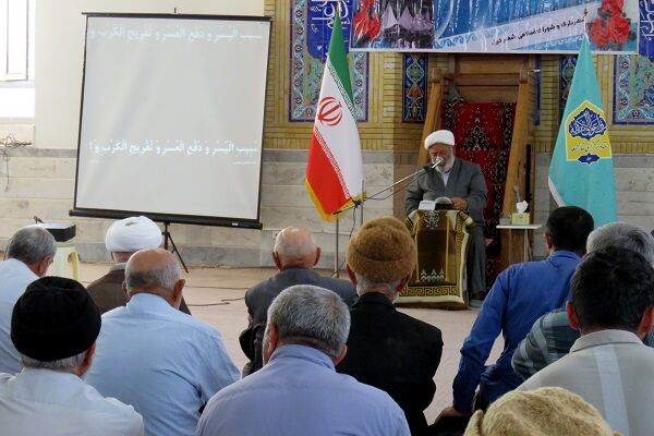 مراسم قرائت دعای عرفه در شهر درق 