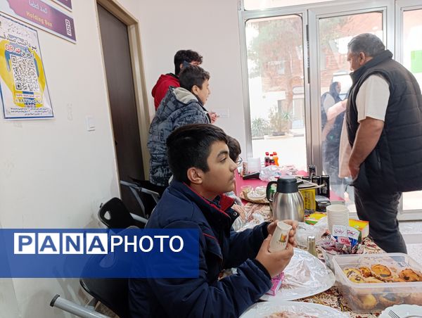 برپایی بازارچه کار و فناوری دبیرستان غیر دولتی شایستگان آشخانه 