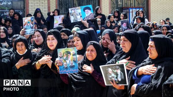 دیار آریوبرزن، پیکر فرزند دلیر خود را در آغوش گرفت