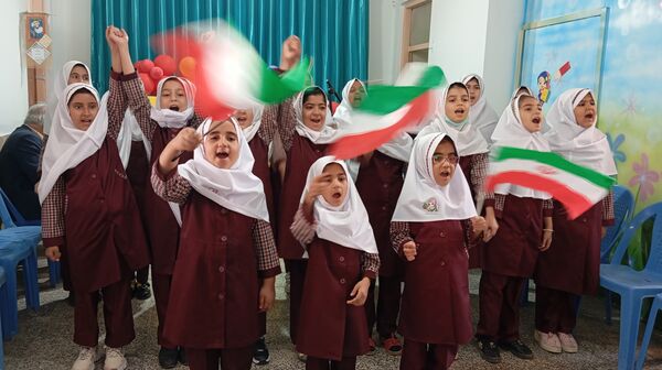 شکوفه‌های لبخند در جشن شکوفه‌ها؛ آغاز فصل دانش‌آموزی با شادی و هیجان