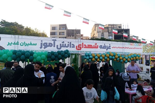 شور غدیر در ورامین خیابان‌های شهر میزبان جشن بزرگ مردمی