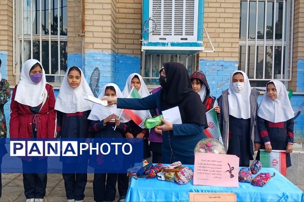 جشن میلاد حضرت فاطمه زهرا (س) در مدارس کهریزک 