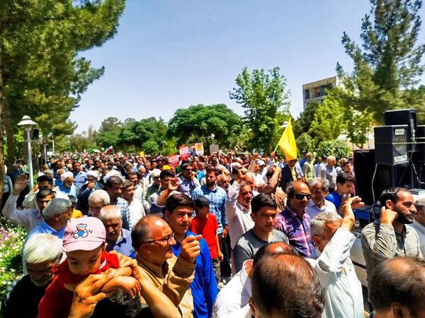 با هدف محکومیت جنایات رژیم کودک کش اسرائیل راهپیمایی جمعه خشم در کاشمر برگزار شد