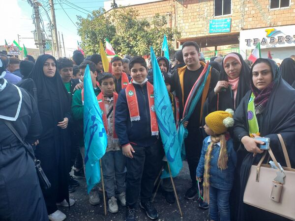 جشن تولد انقلاب اسلامی ایران در گلوگاه 