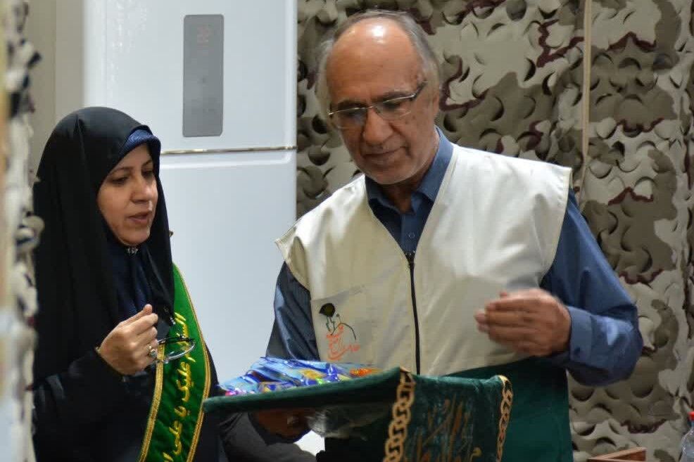 زندگی با طعم خادمی