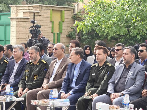 زنگ «سپاس معلم» در کرمانشاه 