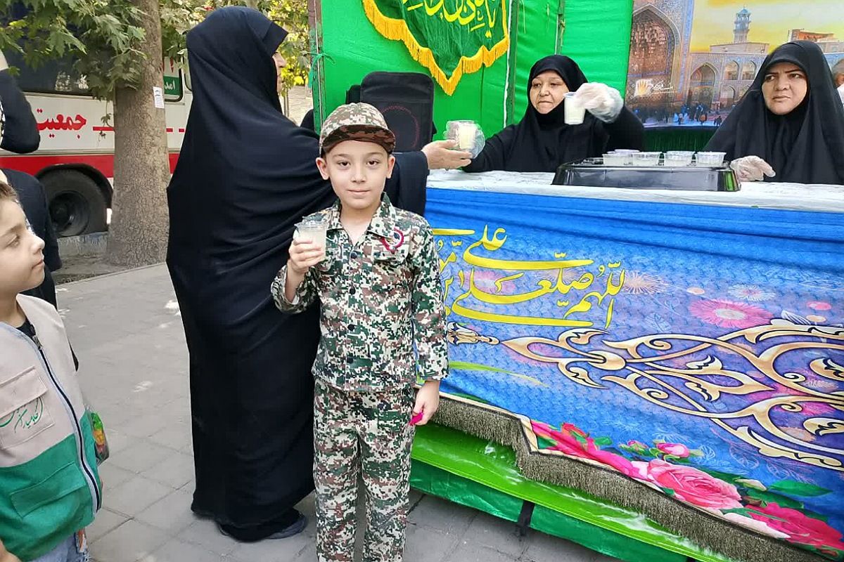 راهپیمایی اربعین در شهریار؛ اشک، عشق و ارادت به امام حسین(ع)