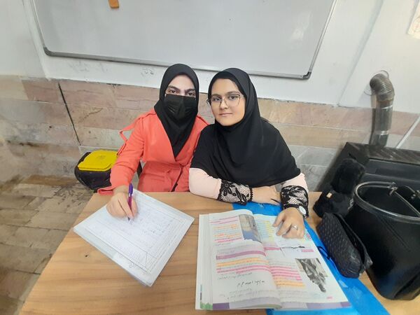 اجرای طرح مدام در دبیرستان دخترانه ریحانه