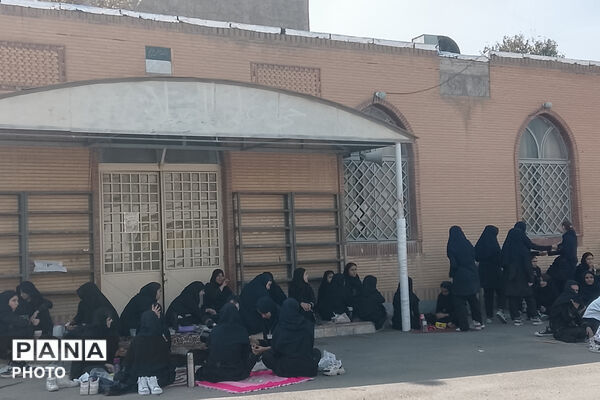 از سفره‌های رنگی تا لبخندهای شیرین؛ «صبحانه سلامت» در مدرسه