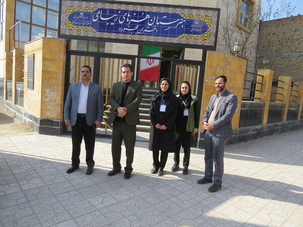 برگزاری رویداد آخراشه در هنرستان هنرهای زیبا 
