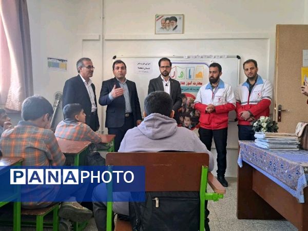 اجرای طرح ماهر در مدرسه دهخدا