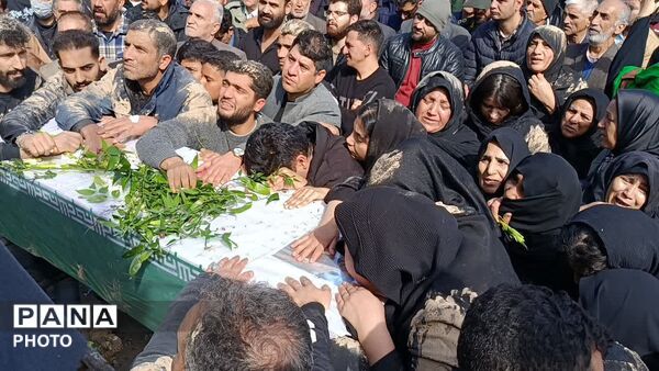 تشییع باشکوه پیکر پاک و مطهر شهید احسان اکبرزاده در نورآباد