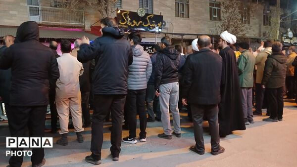 پایبندی مردم فارسان به آرمان‌های رهبر 