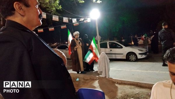 روحانیون هم در کنار مردم پای کار خیابانند