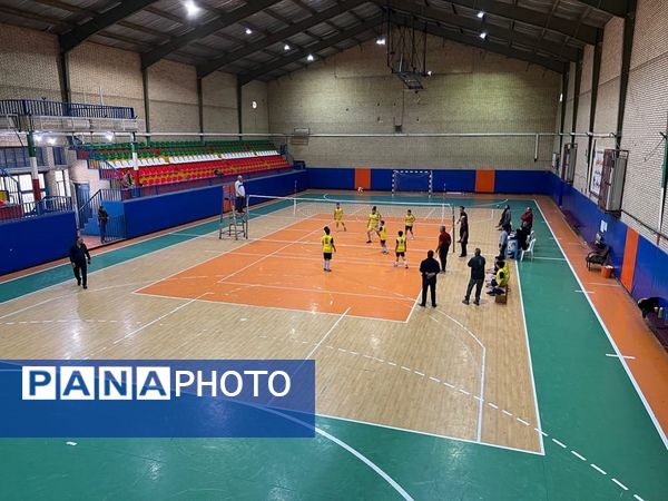 برگزاری مسابقات والیبال دانش‌آموزی مقطع ابتدایی