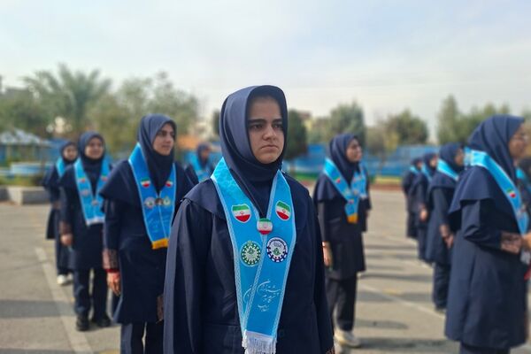 جلوه‌هایی از سرود همگانی مدرسه نمونه‌دولتی تمام ساحتی ارشاد قرچک