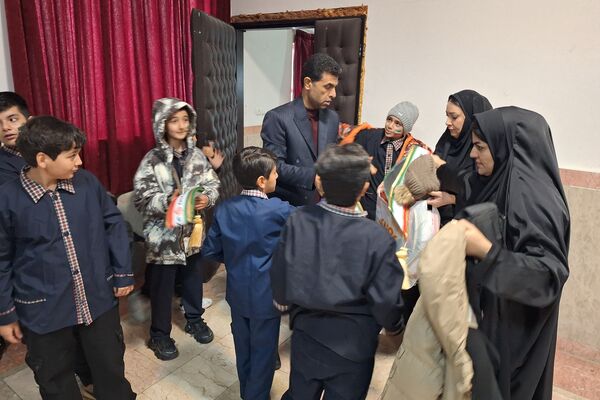 جشنواره دانش‌آموزی سرود در هنرستان سعادت پردیس 