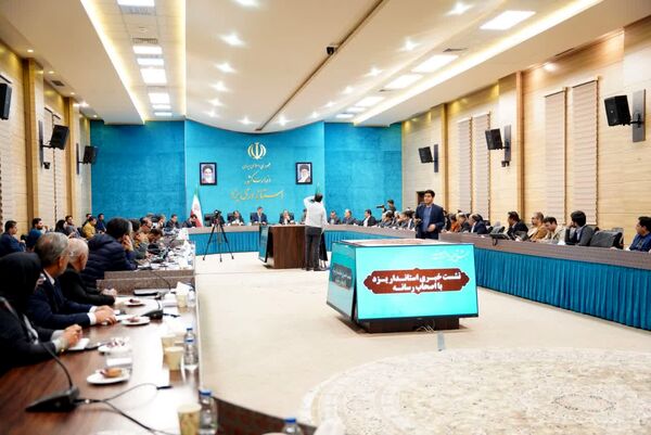 اولین نشست خبری استاندار یزد 