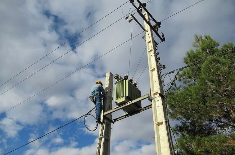 اجرای ۱۵۰۰ طرح زیرساختی برای تامین برق شهر تهران