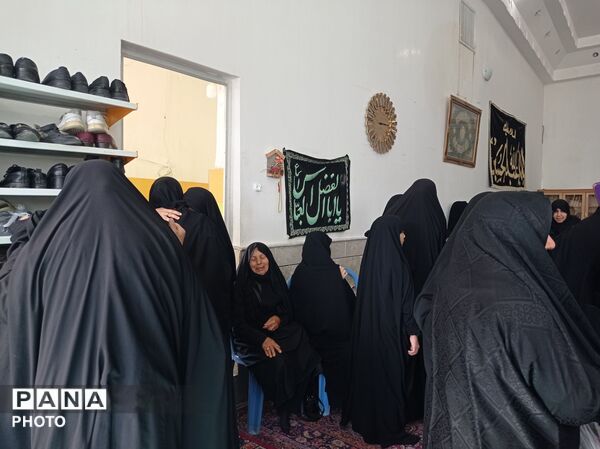 حضور پرشور و پر رنگ فرهنگیان جاجرم  در عزای رهبر شهید 