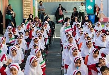 صحرارود غرق شادی جشن شکوفه‌ها