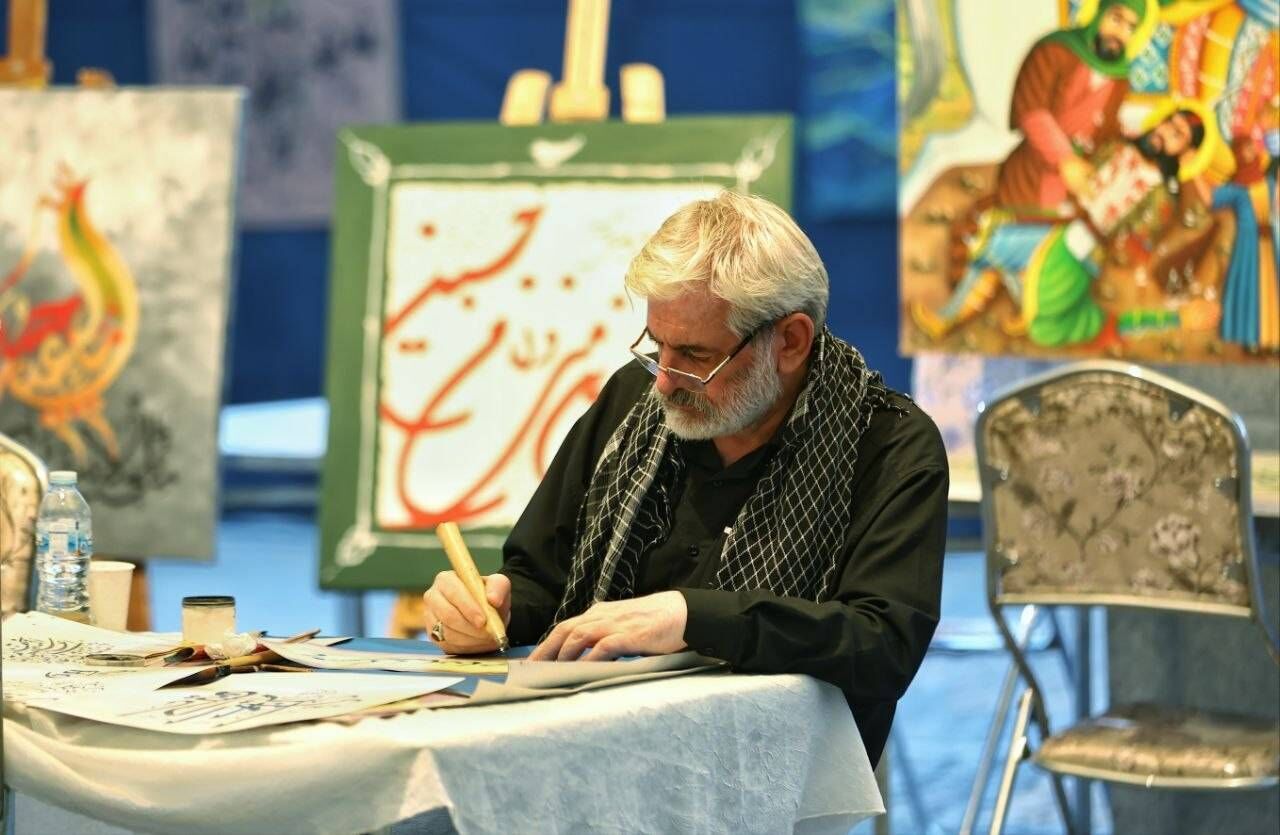 نمایش آثار هنرمندان تجسمی در شب‌های «خیمه هنر»