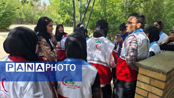 برگزاری اردوی طرح شوق رویش هلال احمر به میزبانی شیروان