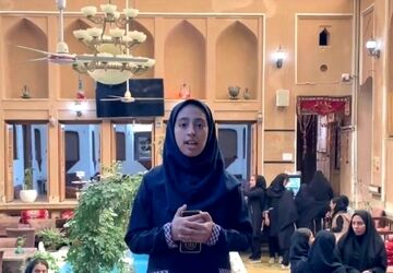 روایت اتحاد و غیرت دانش‌آموزان مدرسه تجلی دانش در راهپیمایی ۱۳ آبان