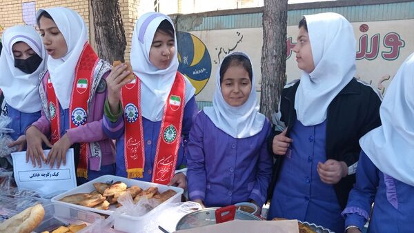اردوی  درون مدرسه‌ای در مدرسه قرآنی شهید قادر پناه
