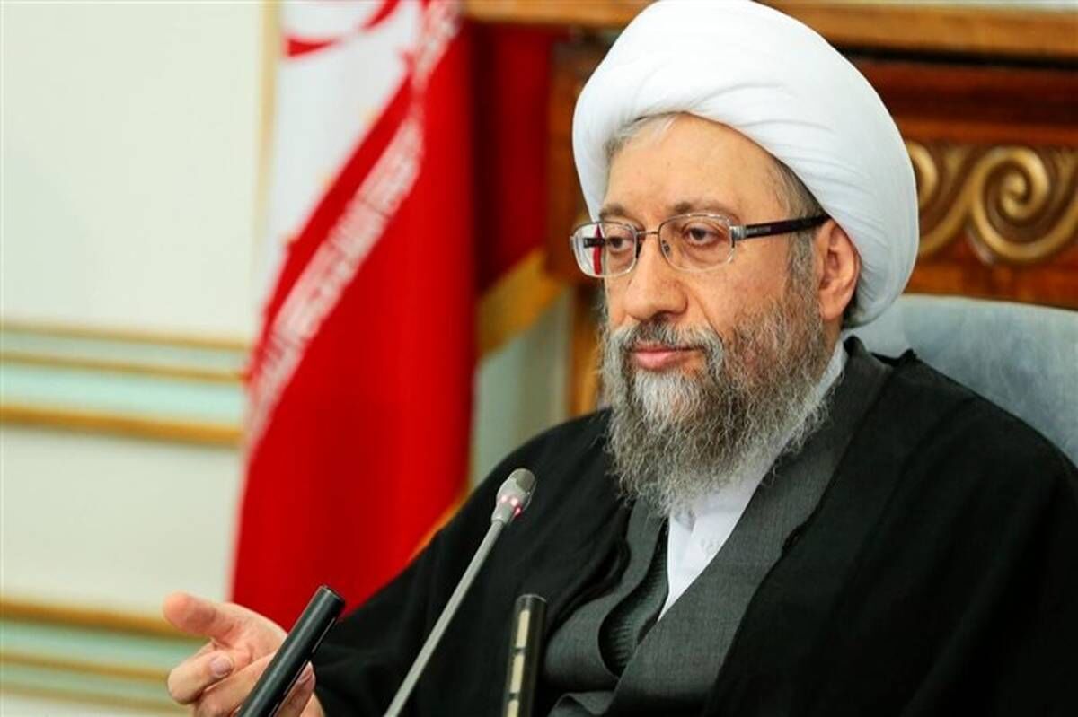 آملی‌لاریجانی: با حضور میدانی مردم بر دشمنان غلبه می‌کنیم