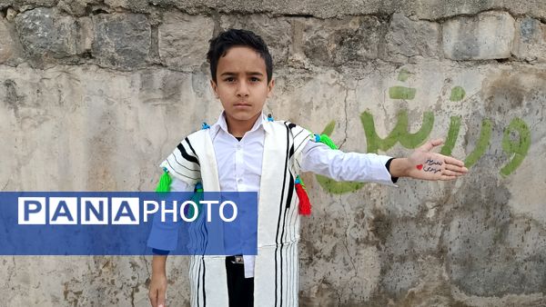 حماسه دانش‌آموزان شهید امامی  میانکوه در راهپیمایی ۲۲ بهمن 