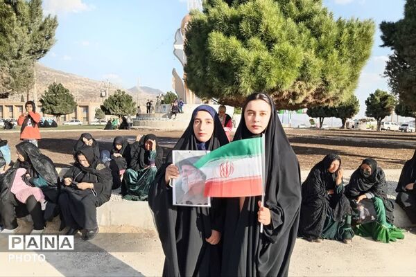 اجتماع میثاق با امام شهید و بیعت با رهبر منتخب خبرگان ملت