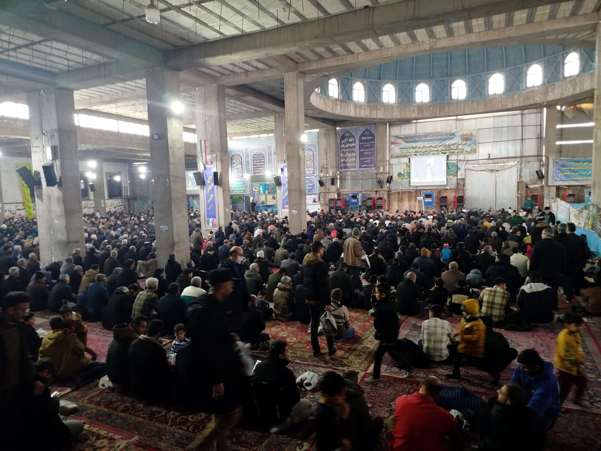  نماز  عبادی سیاسی جمعه در آخرین هفته آذر ماه 