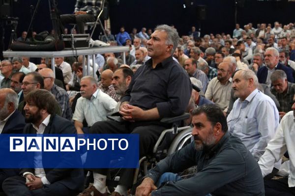 بیست و هشتمین گردهمایی یادگاران 8سال دفاع مقدس در استان البرز