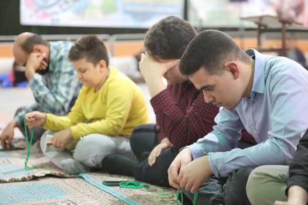 مراسم جشن و احیای نیمه شعبان در مسجدالرضا اشکذر
