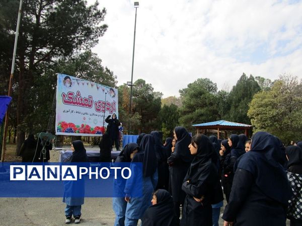 دومین روز اردوی «طرح تمشک» دختران استان البرز