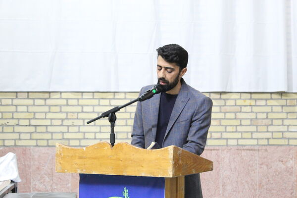 جشن چتری برای آرامش در شهر درق