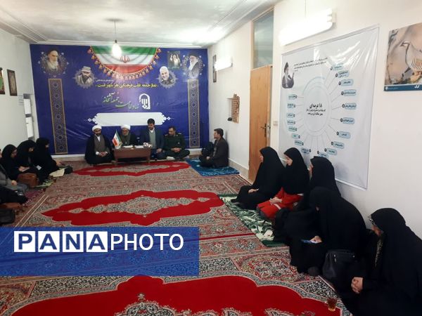 دیدار فرماندار سملقان با بانوان شاغل شهرستان 