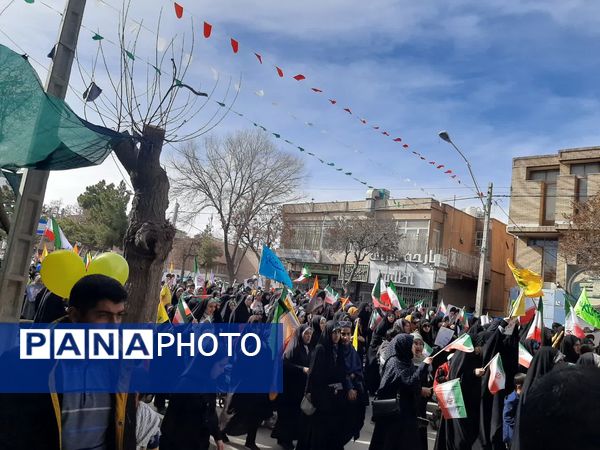 راهپیمایی پیروزی انقلاب اسلامی در کرمان