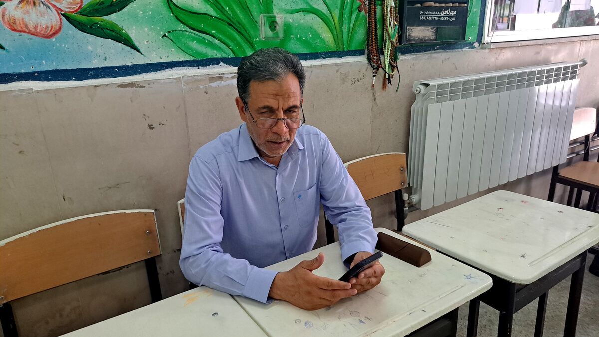 پیامکی به رئیس جمهور آینده ایران عزیزمان