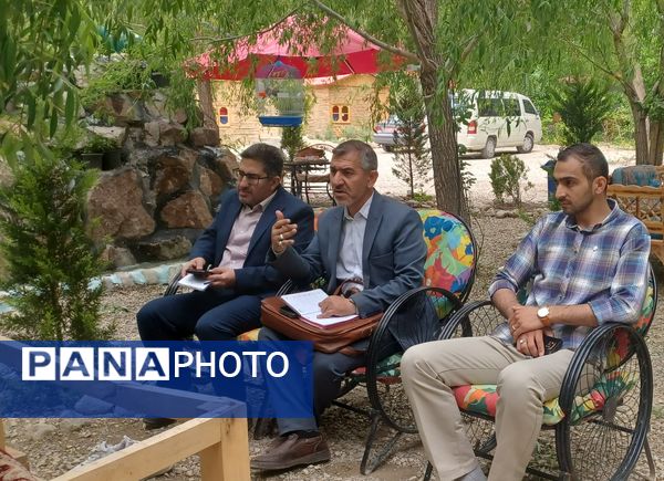 اردوی تفریحی و آموزشی معاونان و مربیان پرورشی به‌مناسبت سالروز تاسیس سازمان دانش‌آموزی شهرستان فیروزکوه 