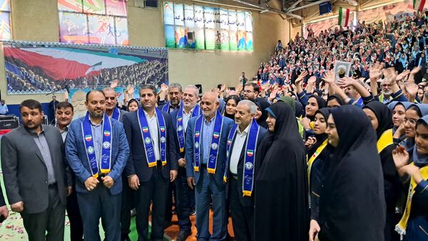 جشن بیست‌و‌ششمین سالروز تاسیس سازمان دانش‌آموزی 