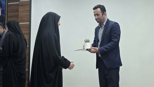 کارگاه مقاله‌نویسی آموزش‌دهندگان سوادآموزی در قائمشهر
